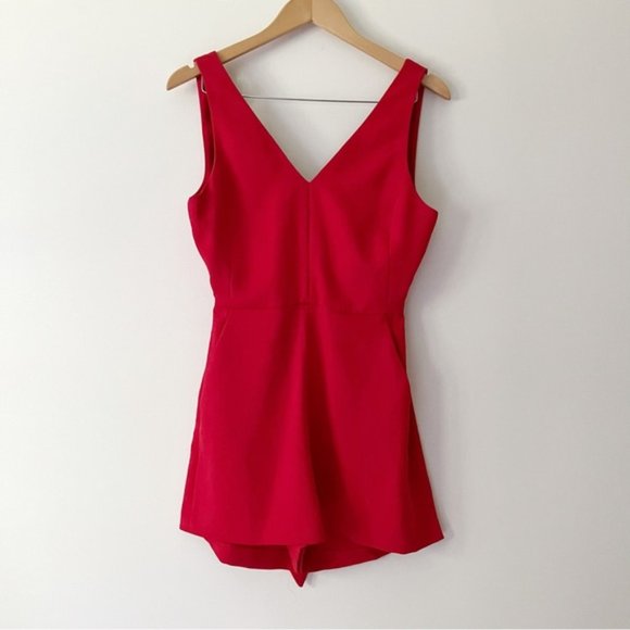 Aritzia Wilfred écoulement Romper in Goji Berry Red Size 4 - Picture 3 of 8